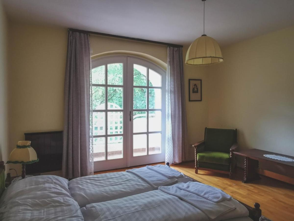 Cseri Kastelyszallo Tótvázsony Exteriör bild